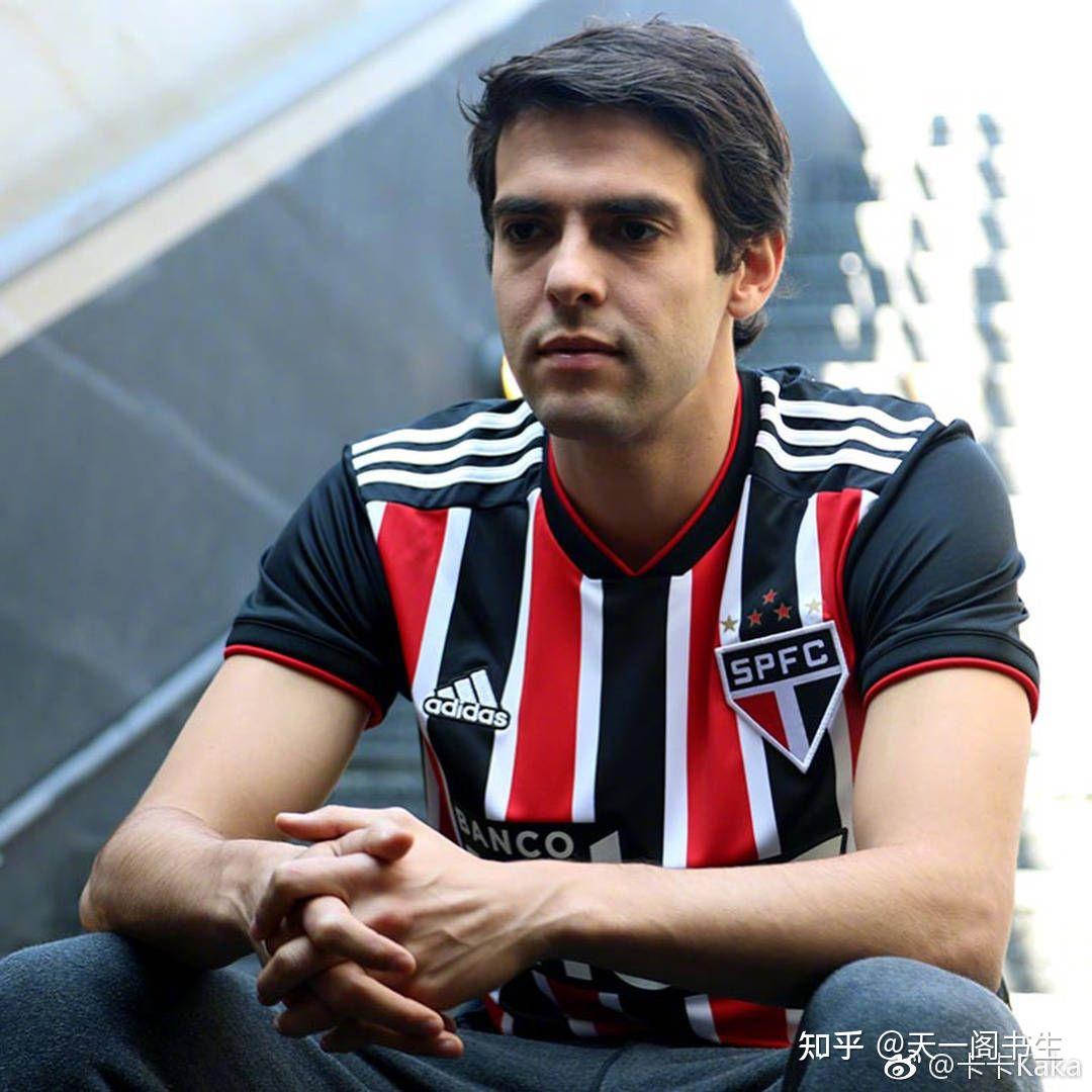 他在球队中 他在球队中